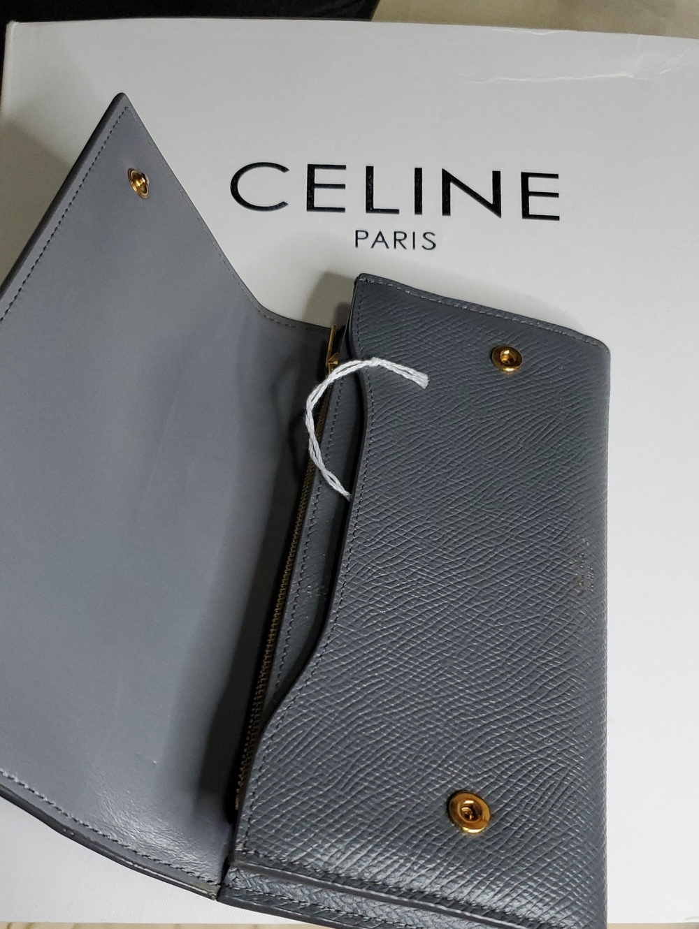 Celine GrLeather Long Wallet - Sleek Organizer Gorgeous Conditions No Calls Offs - Picture 11 of 16